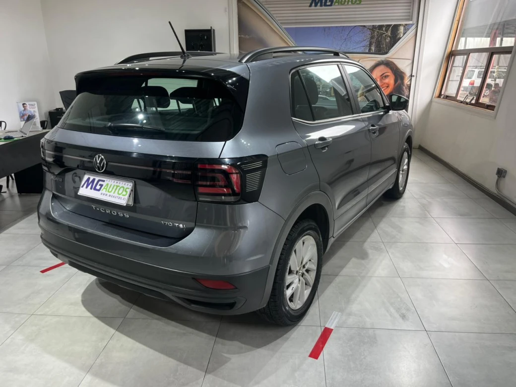 imagen 0 de vehiculo con id 2140